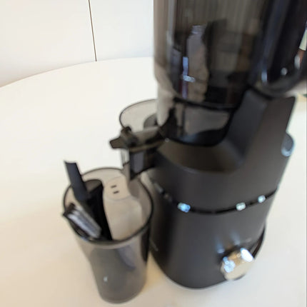 AMZCHEF 5.3 Inch Automatic Juicer Machine, Cold Press Juicer for Whole Fruits an