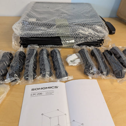 SONGMICS 6 Cube Storage Organizer, DIY Closet Shelf, Plastic Clothes Organizer,