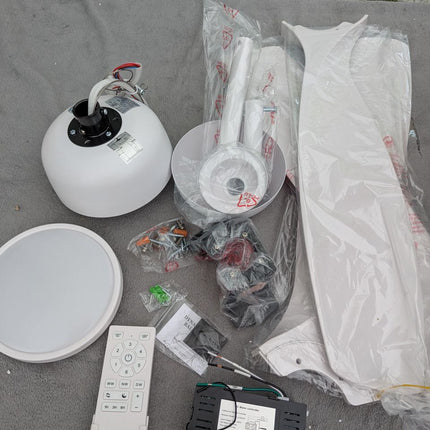 SODSEA 52 Inch Ceiling Fan with Lights, White Modern Ceiling Fan with Remote/APP