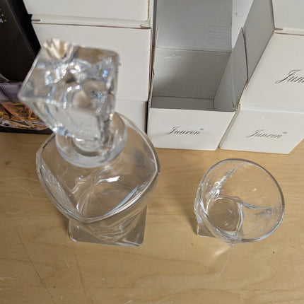 Whiskey Decanter Set for Men with 6 Whiskey Glasses Cups, Clear Whisky Glass Liq