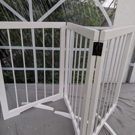 keny Freestanding Dog Gate for Stairs or Doorways, 3 Panel Folding Pet Fence, Wh
