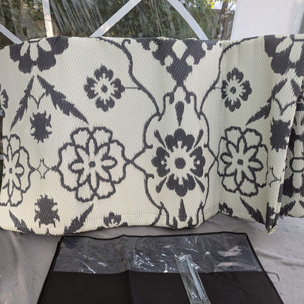 COCOER Floral Outdoor Rug 5x8 Reversible-Waterproof Patio Rug-Quick Dry Outdoor