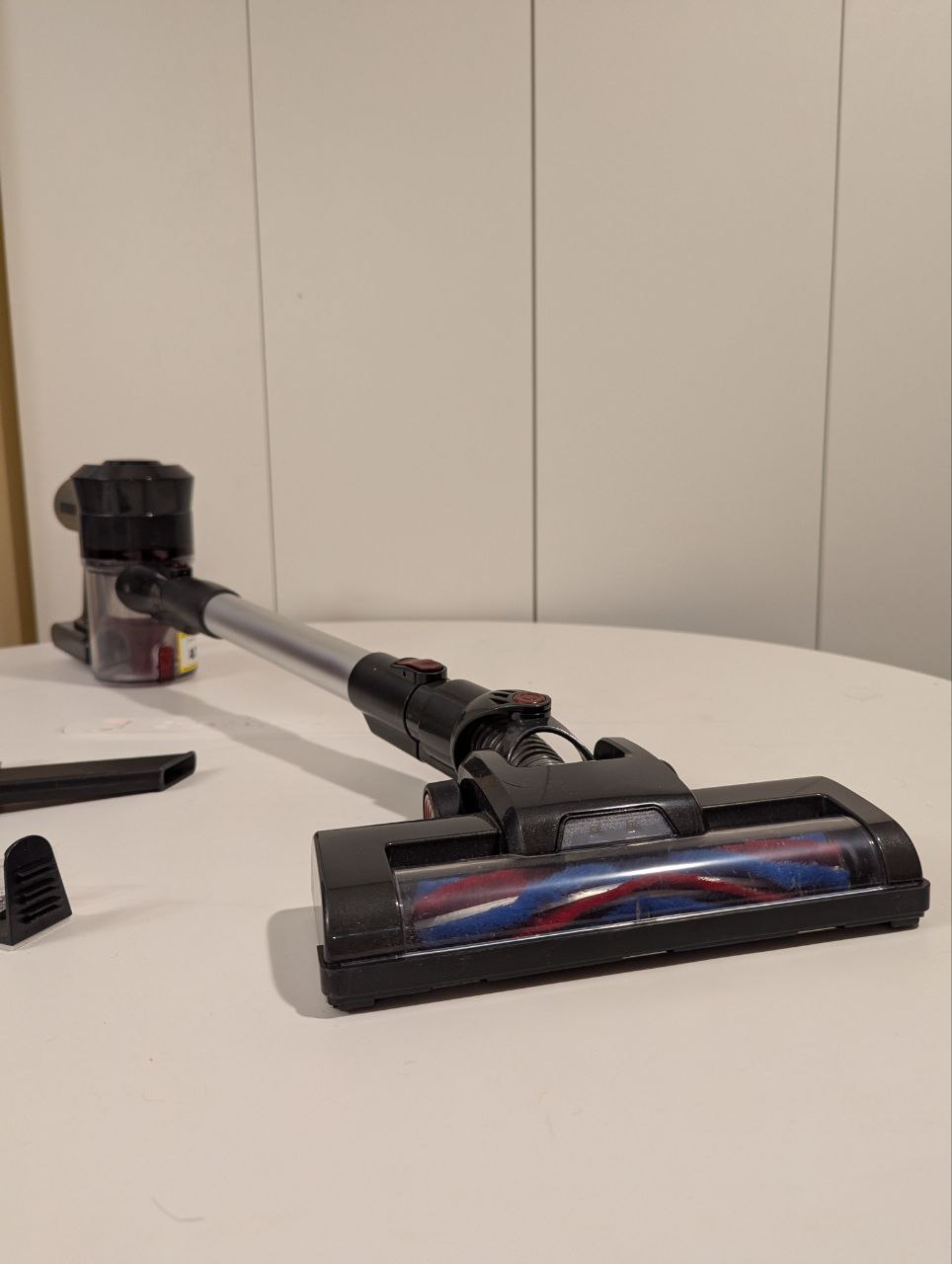 Cordless Vacuum Cleaner: 450W, 38KPa with LED Display, Up to 55 Min Runtime