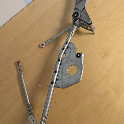 A-Premium Front Windshield Wiper Transmission Linkage Assembly Compatible with M