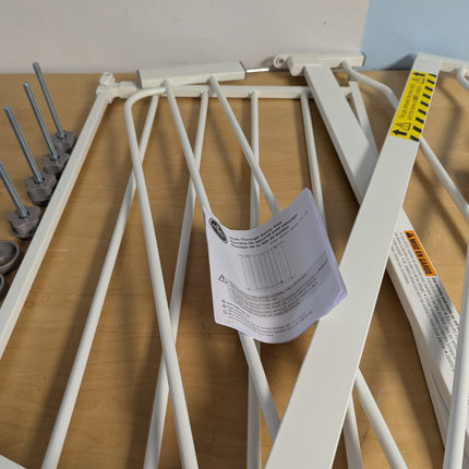 Regalo Easy Step 38.5-Inch (97.75cm) Extra Wide Baby Gate, Award Winning Brand,