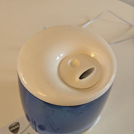 Vicks V4600-CAN Filter-Free Ultrasonic Cool Mist Humidifier, Medium Room Humidif