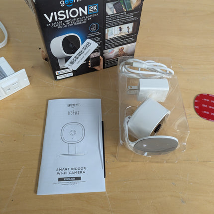 Geeni Vision 2K Quad HD Smart Indoor Camera with Flexible Stem, Night Vision, an