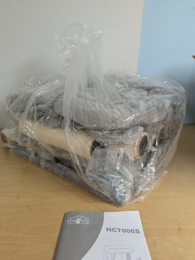 Heybly Cat Tree, 39.4 Inches Tower Condo with Scratching Post, Cat Tower for Ind