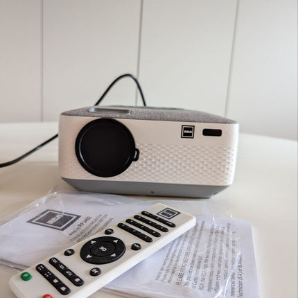 Projector 1080P RCA RPJ402  Bluetooth 5.0 Home Theater