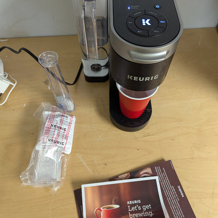 (Used - fair) Keurig K-Supreme Single Serve K-Cup Pod Coffee Maker, With MultiSt