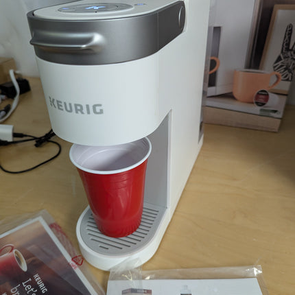 Keurig K-Slim Single Serve K-Cup Pod Coffee Maker, Multistream Technology, 3 Bre