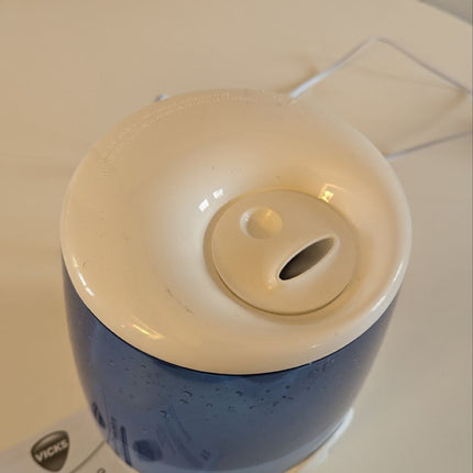 Vicks V4600-CAN Filter-Free Ultrasonic Cool Mist Humidifier, Medium Room Humidif