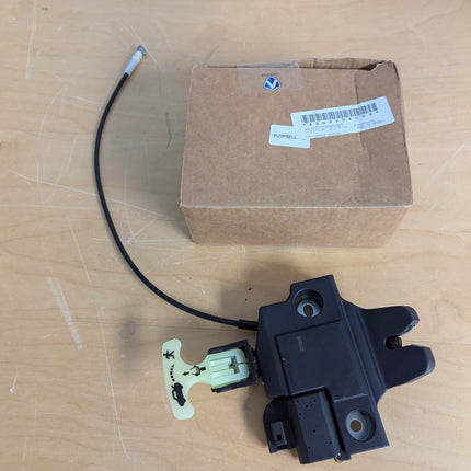 A ABSOPRO Door Lock Actuator Motor Trunk Latch Lock Actuator for Toyota Camry 12