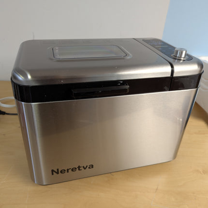 FAULTY Neretva Bread Maker, 3.3LB Larger Bread Machine 15-in-1 Stainless Steel &