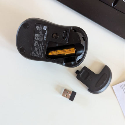 Logitech MK320 Wireless Desktop Keyboard and Mouse Combo
