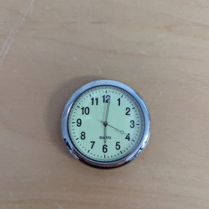 BUGUUYO Mini Car Clock with Accurate Timekeeping and Easy to Install Metal Quart
