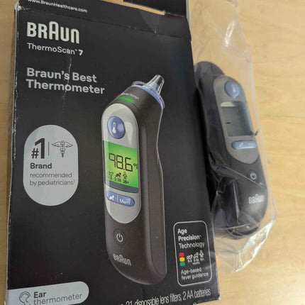 Braun IRT6520CA ThermoScan® 7 Ear Thermometer with Age Precision™ for All Age Gr