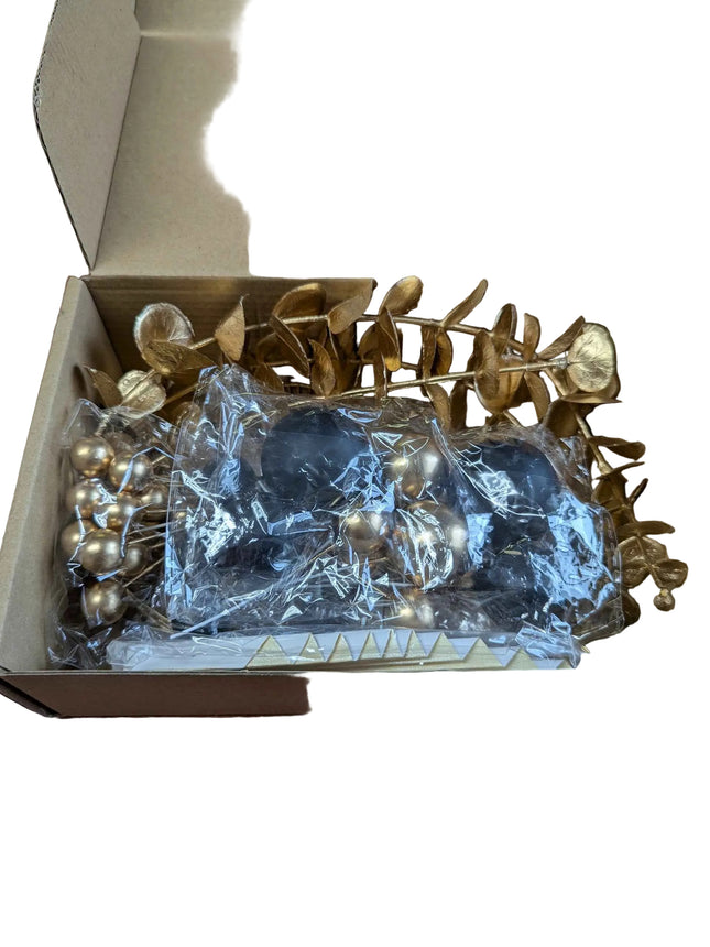 Gold color birthday party decorations leafs