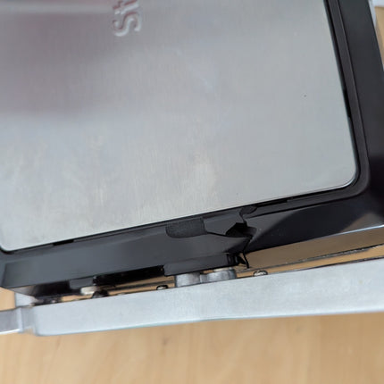 (Cracked plastic) Starfrit The Rock Panini with Reversible Plates