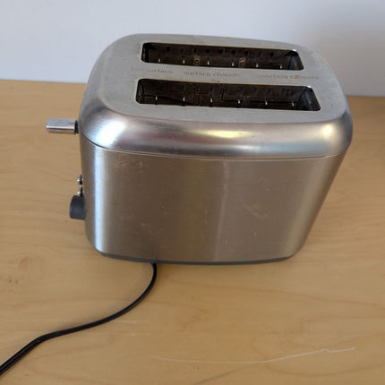 BLACK+DECKER TR3510SD Rapid Toast 2-Slice Toaster, Stainless Steel