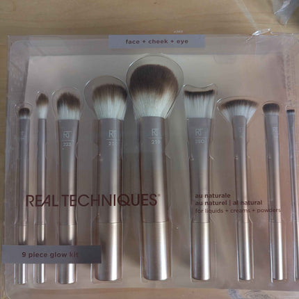 Real Techniques Au Naturale 9 Piece Makeup Brush Set, For Liquid, Cream, & Powde