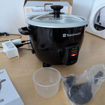 Toastmaster Electric Rice Cooker - Large Capacity for Soups, Oatmeal & More - Au