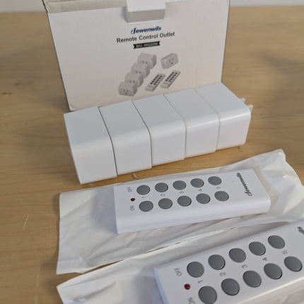 DEWENWILS Wireless Remote Control Outlet, Programmable and Expandable Electrical