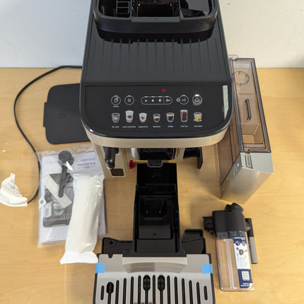 De'Longhi Magnifica Evo Automatic Espresso & Cappuccino Machine with LatteCrema, 13 Grind Settings, Silver