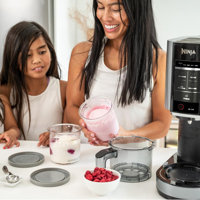 Ninja CREAMi NC300-BLACK Ice Cream Maker