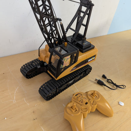 HUINA 572 15CH RC Construction Crane Truck Tower Excavator, 1/14 Scale