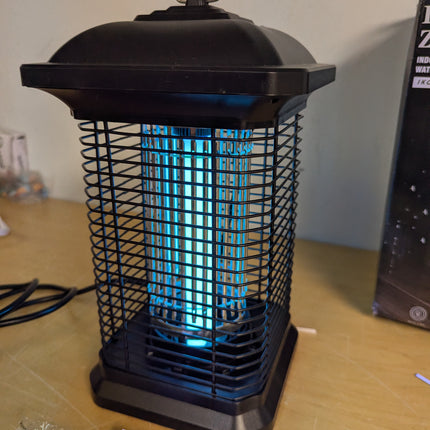 AMUFER 18W Bug Zapper for Outdoor & Indoor, Blue Violet UV Lamp, Electric Mosquito & Fly Killer, 1/2 Acre Coverage