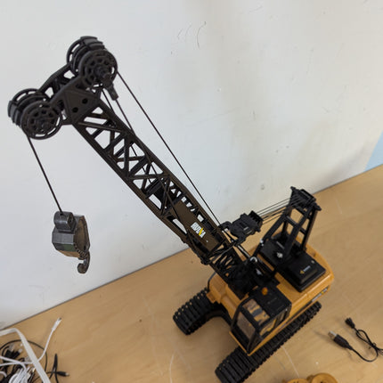 HUINA 572 15CH RC Construction Crane Truck Tower Excavator, 1/14 Scale