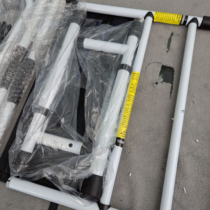 Adjustable bed rail from Vaunn, ASTM certified, sturdy steel frame, slip-resista