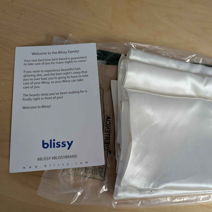 Blissy Silk Pillowcase - 100% Pure Mulberry Silk - 22 Momme 6A High-Grade Fibers