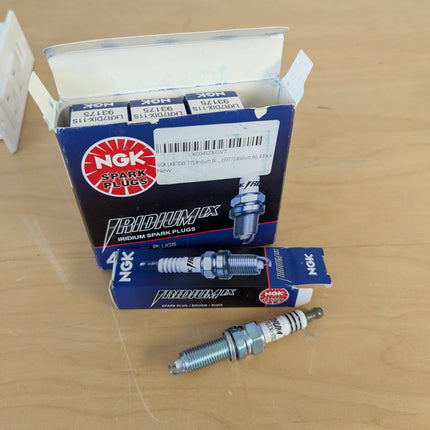 NGK LKR7DIX-11S Iridium IX Spark Plug (93175 Iridium Ix), 4 Pack