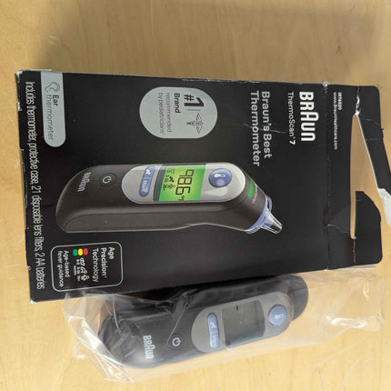 Braun IRT6520CA ThermoScan® 7 Ear Thermometer with Age Precision™ for All Age Gr