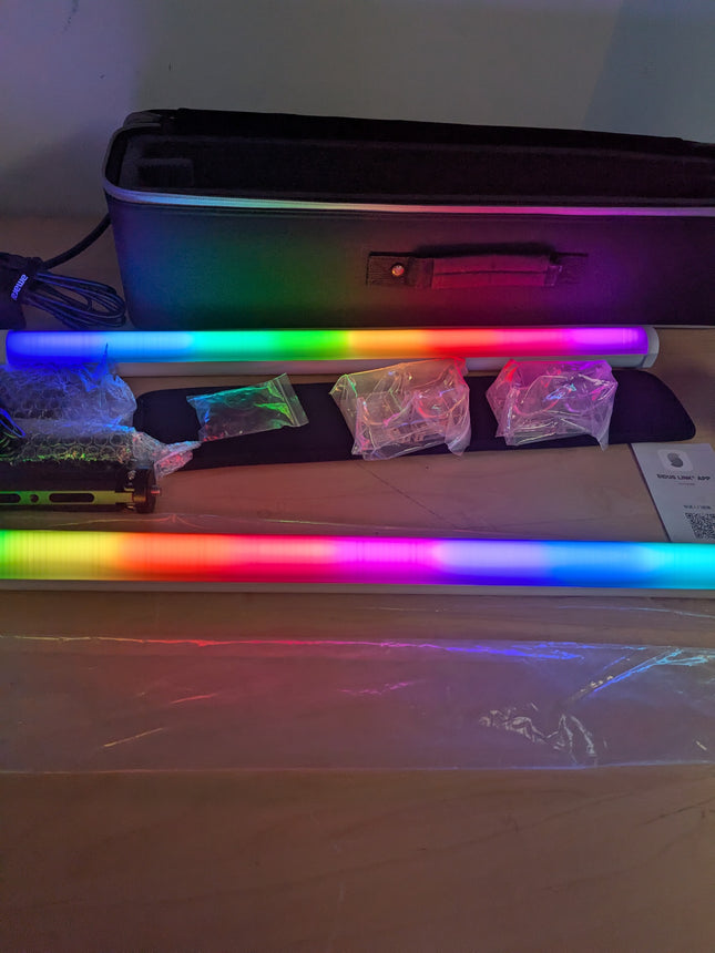 Aputure Amaran PT2c 2 Light Kit,Pixel Tube Light,8 RGBWW Pixels Tube LED,16W Pow