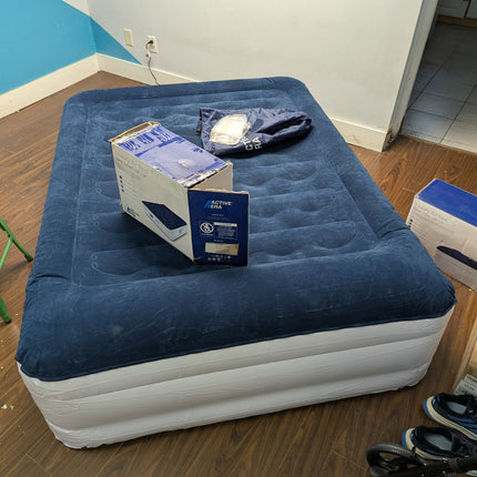 Active Era Luxury Air Mattress with Built-in Electric Pump & Raised Pillow