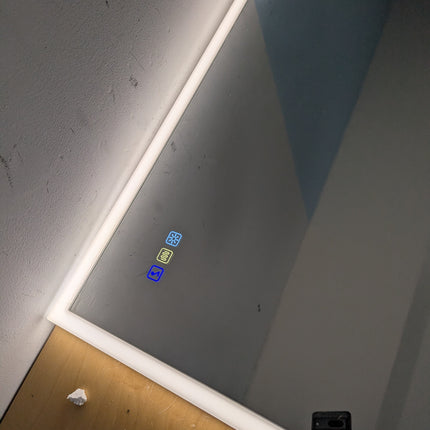 S·BAGNO 47.2''x27.2'' LED Bathroom Mirror with Lights