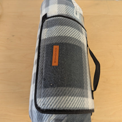 SONGMICS Picnic Blanket, 76.8 x 59.1inch, Large Mat for Camping, with Waterproof