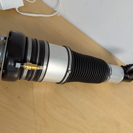 AIRSUSFAT Front Right Left Air Suspension Shock Absorber For Audi A6 C6 4F S6 Qu