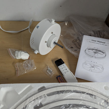 LANMEL 20 Inch Low Profile Ceiling Fans with Lights and Remote,7-Blade Fandelier