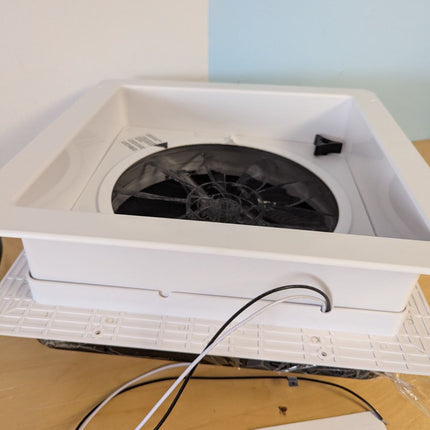 RV Roof Vent Fan 6-Speed-Reversible