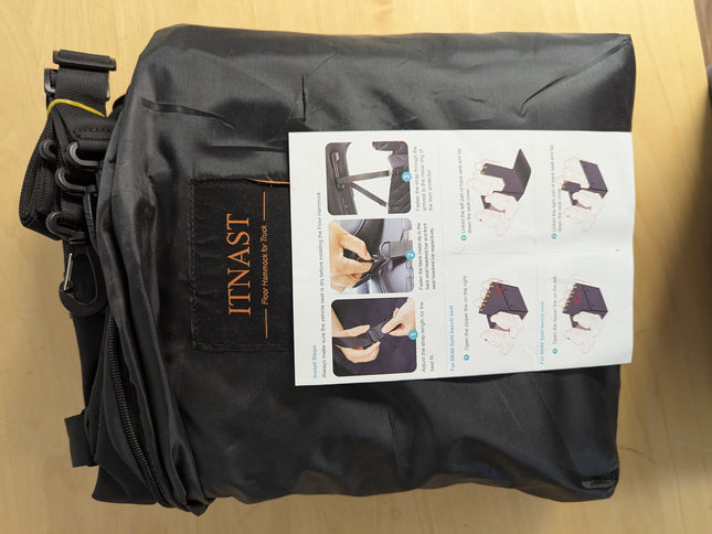 ITNAST XL Dog Seat Cover for Truck with Flip Up Rear Seats, Waterproof Dog Floor