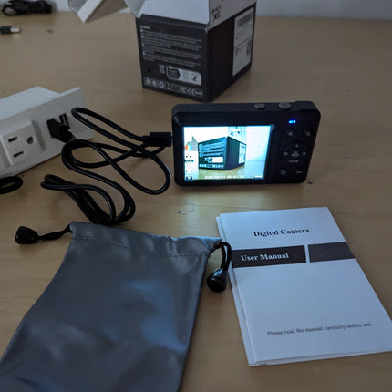 5K Digital Camera - Point and Shoot Small Digital Cameras - 72MP UHD Autofocus C