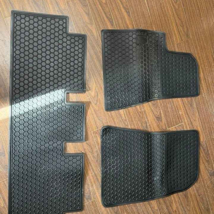 Matericuo Car Floor Mats Custom Fit for Tesla Model 3 2017-2023 Full Black Rubbe