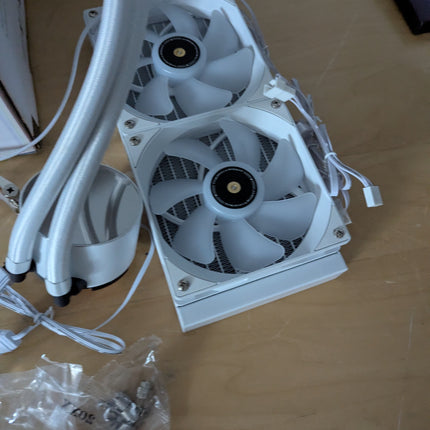Thermalright Frozen Notte 240 White ARGB V2 Water Cooling CPU Cooler, 240 Specif