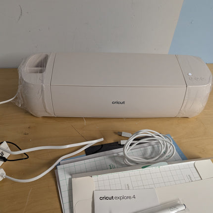 Cricut Explore Cutting Machine with Vinyl and Iron-On Sheets Bundle