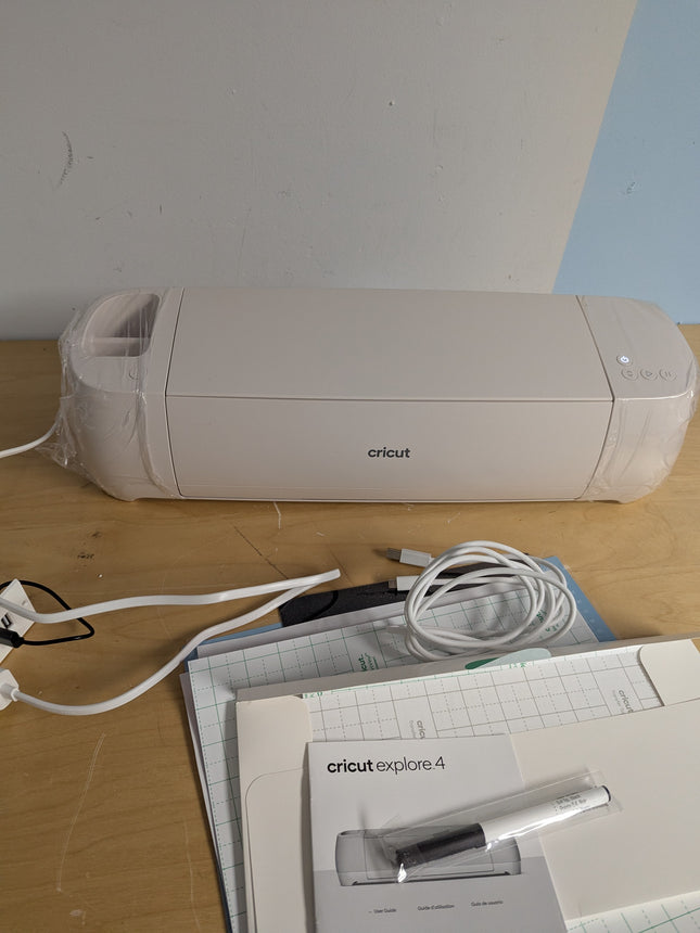 Cricut Explore Cutting Machine with Vinyl and Iron-On Sheets Bundle