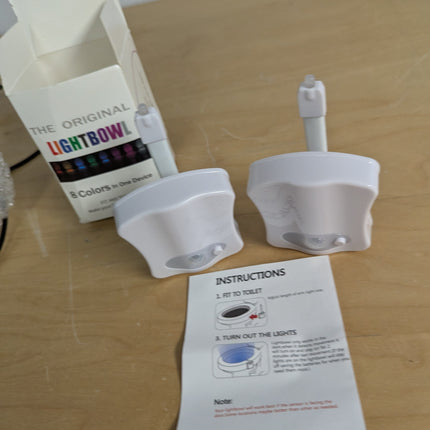 2-Pack Toilet Night Lights Motion Detection 8-Color Change Sensor Activated, Kom
